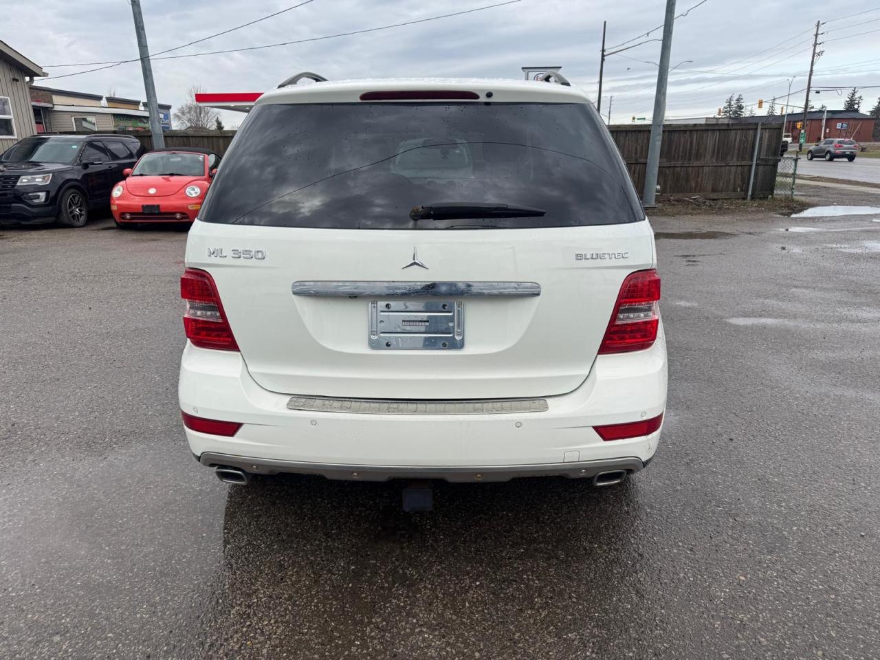 2010 Mercedes-Benz M-Class ML350 BLUETEC, DIESEL, ONLY 52,000KMS, CERTIFIED - Photo #4
