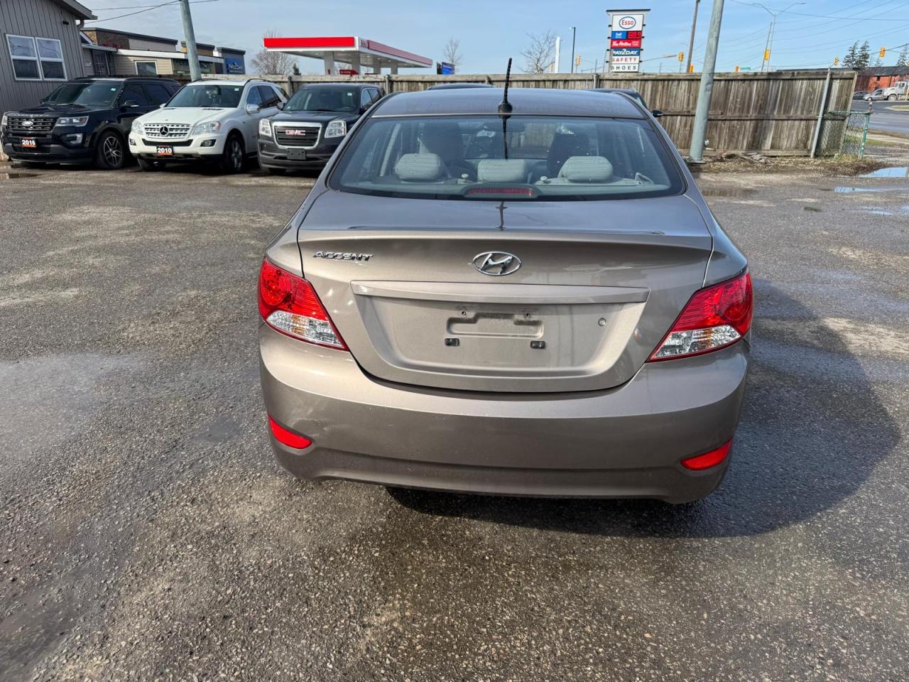 2014 Hyundai Accent GLS, ALLOYS, LOADED, ONLY 59KMS, CERTIFIED Photo3