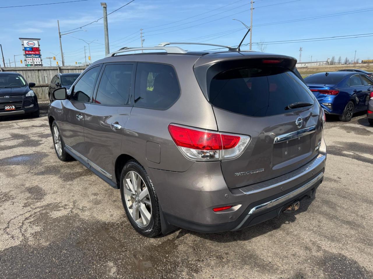 2014 Nissan Pathfinder AS IS, Platinum, AWD, T-CASE ISSUE, RUNS GOOD - Photo #3