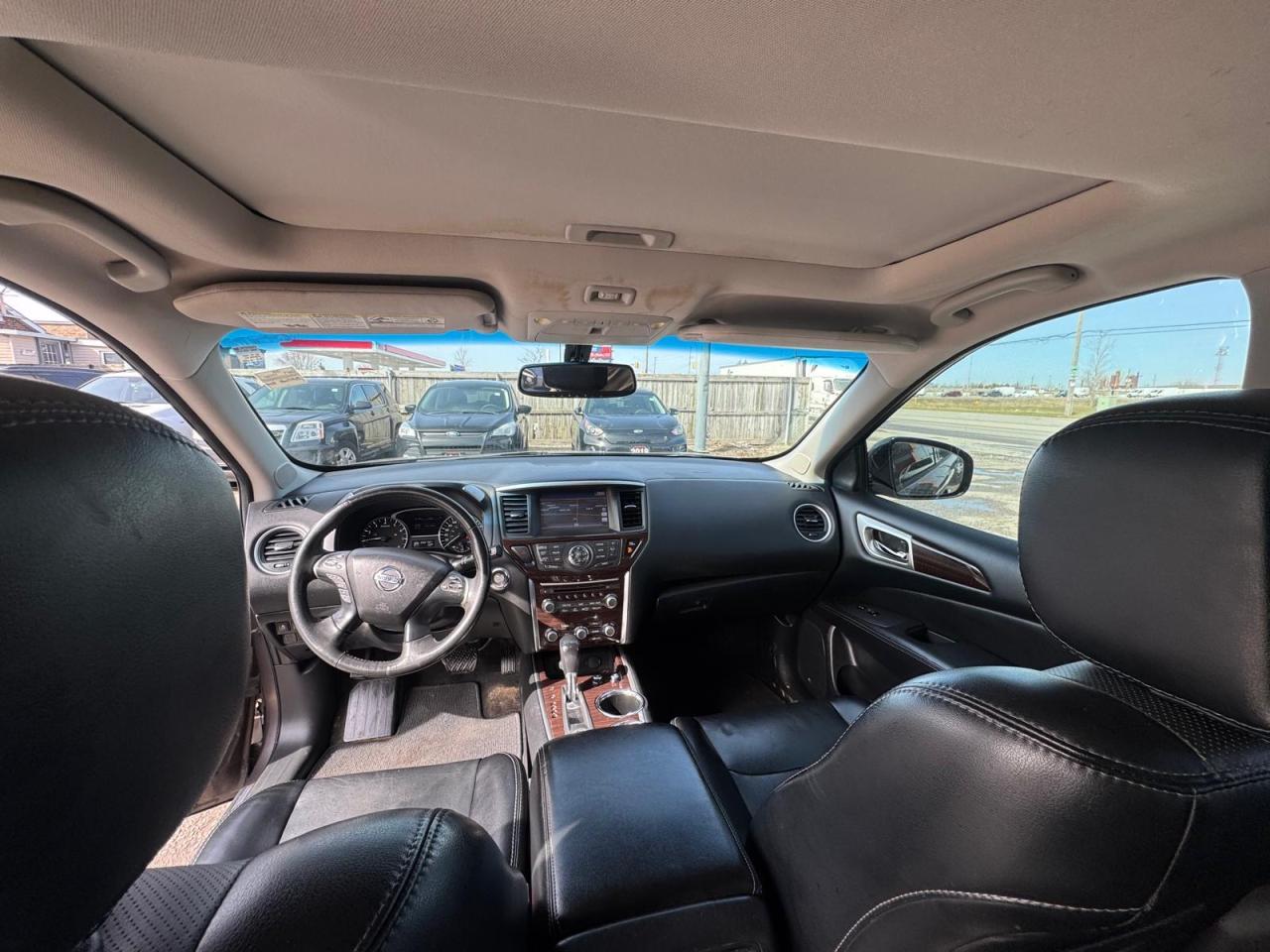 2014 Nissan Pathfinder AS IS, Platinum, AWD, T-CASE ISSUE, RUNS GOOD - Photo #13