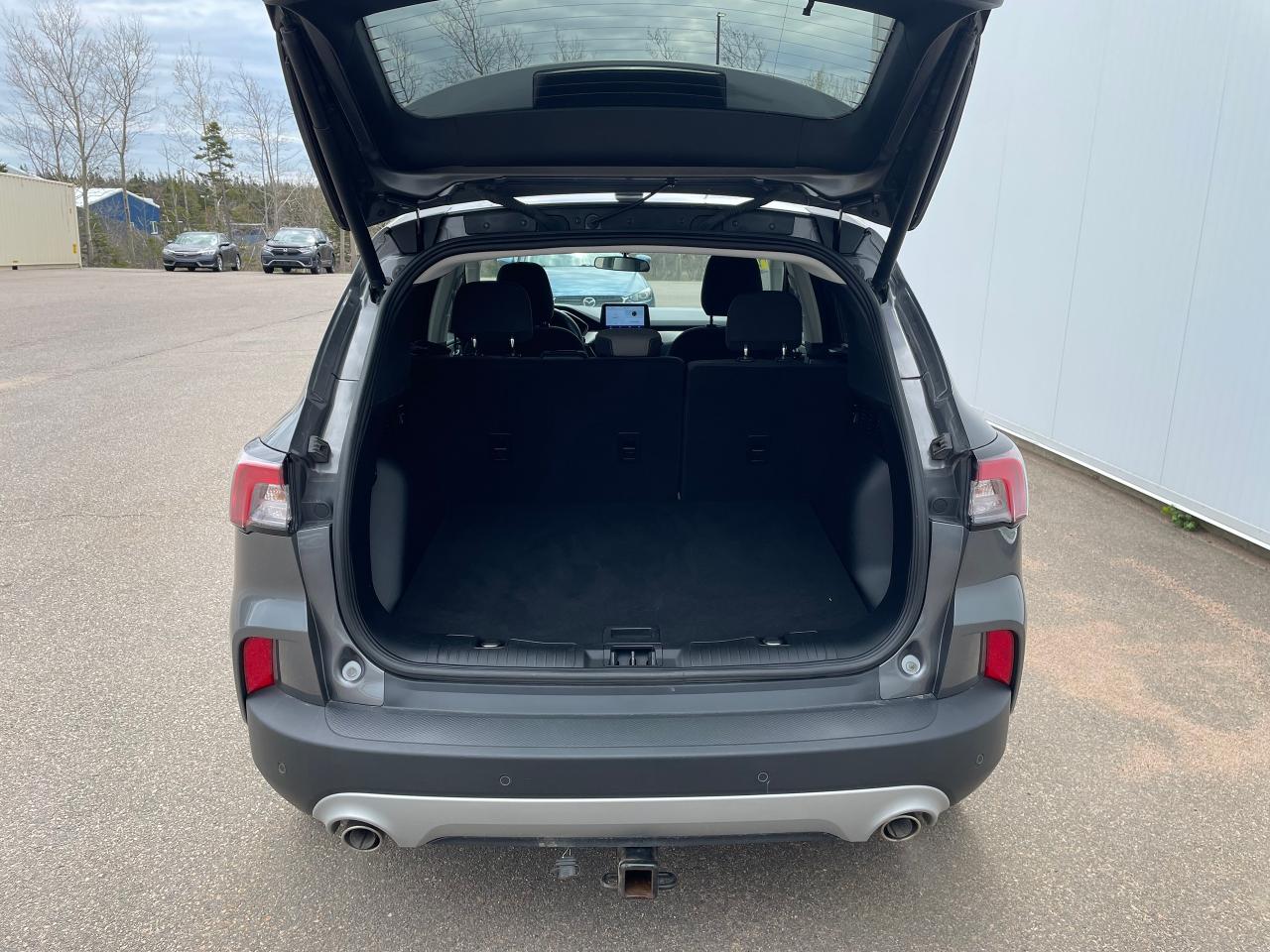 2022 Ford Escape SE Photo