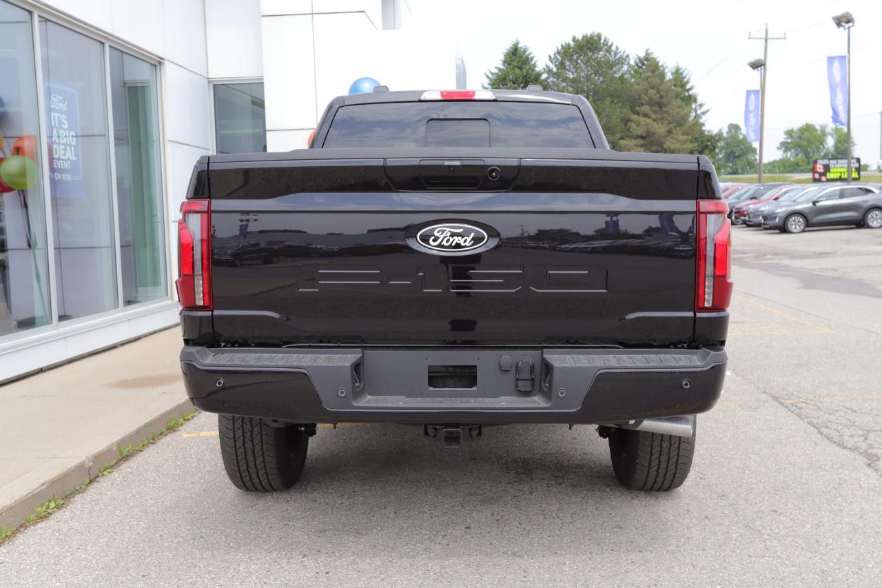 2025 Ford F-150 Lariat 4WD SuperCrew 5.5' Box Photo5