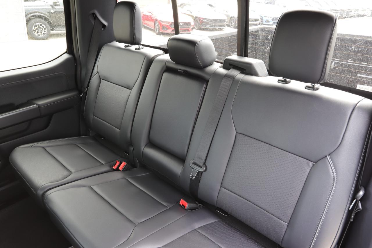 2025 Ford F-150 Lariat 4WD SuperCrew 5.5' Box Photo5