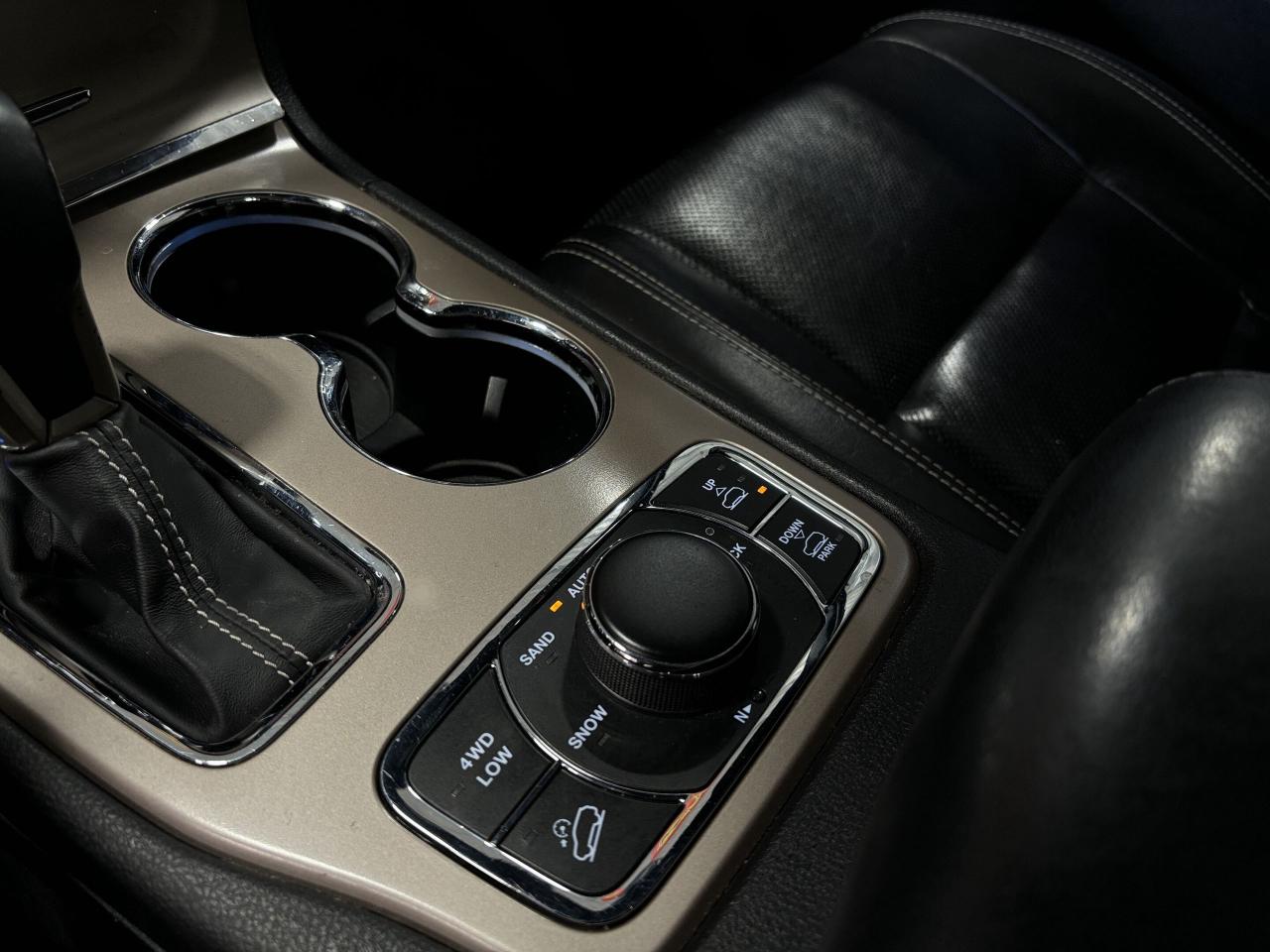 2017 Jeep Grand Cherokee Overland|4WD|NAV|LEATHRER|SELECTERRAIN|AIRSUSP|+++ - Photo #36