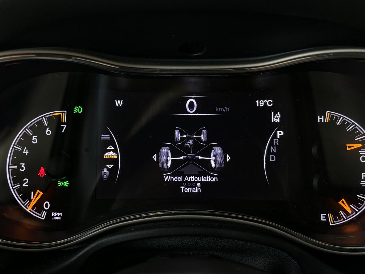 2017 Jeep Grand Cherokee Overland|4WD|NAV|LEATHRER|SELECTERRAIN|AIRSUSP|+++ - Photo #43