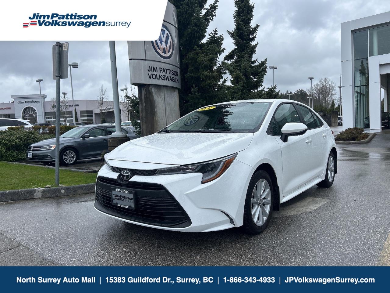 Used 2024 Toyota Corolla LE CVT W/ UPGRADE PACK!!  super low km's for sale in Surrey, BC
