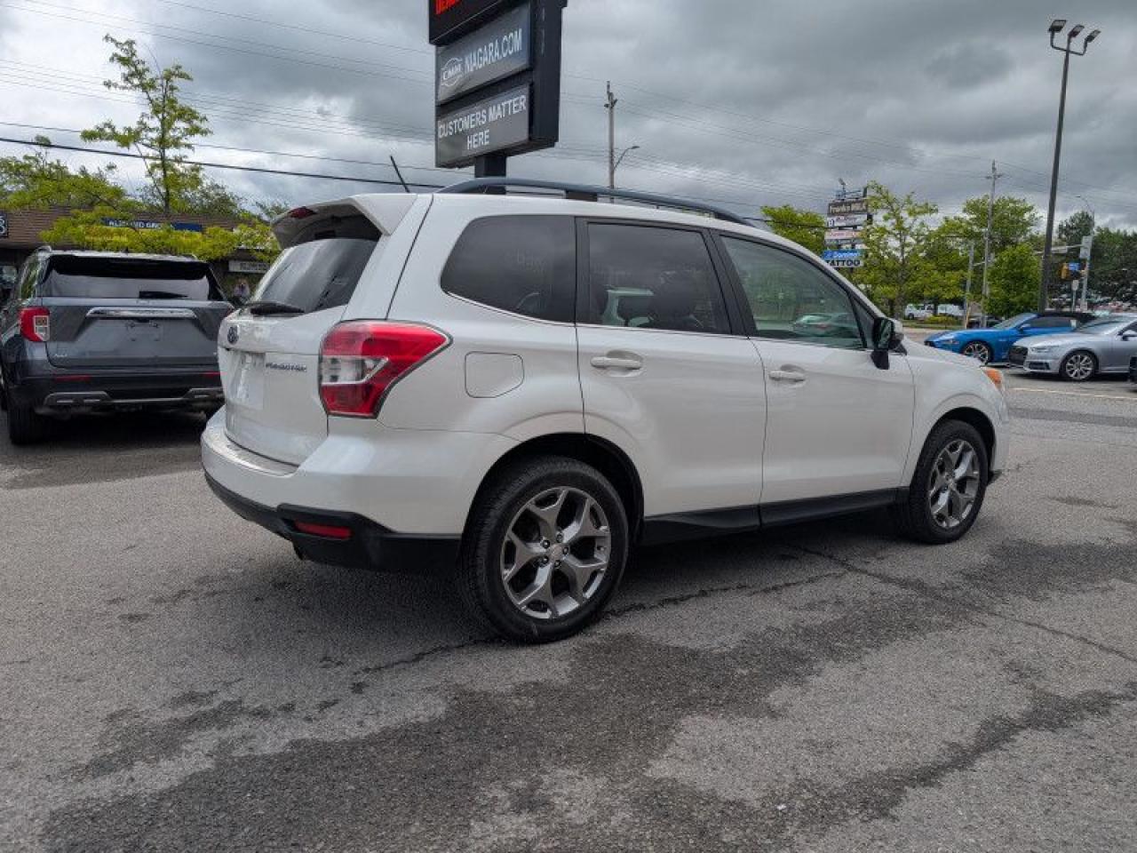 2015 Subaru Forester 2.5i Limited  **PWR GATE - ROOF** Photo4