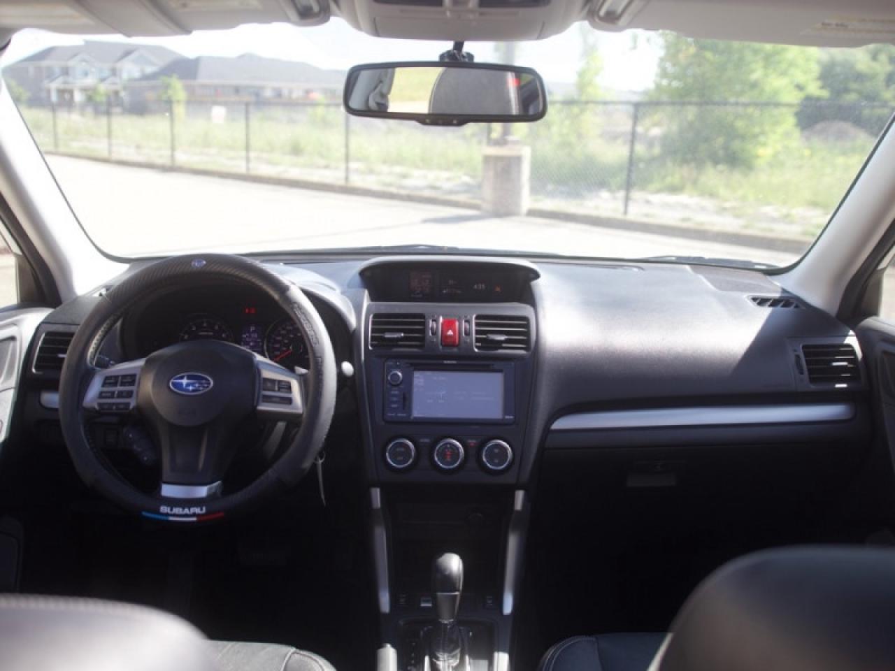 2015 Subaru Forester 2.5i Limited  **PWR GATE - ROOF** Photo