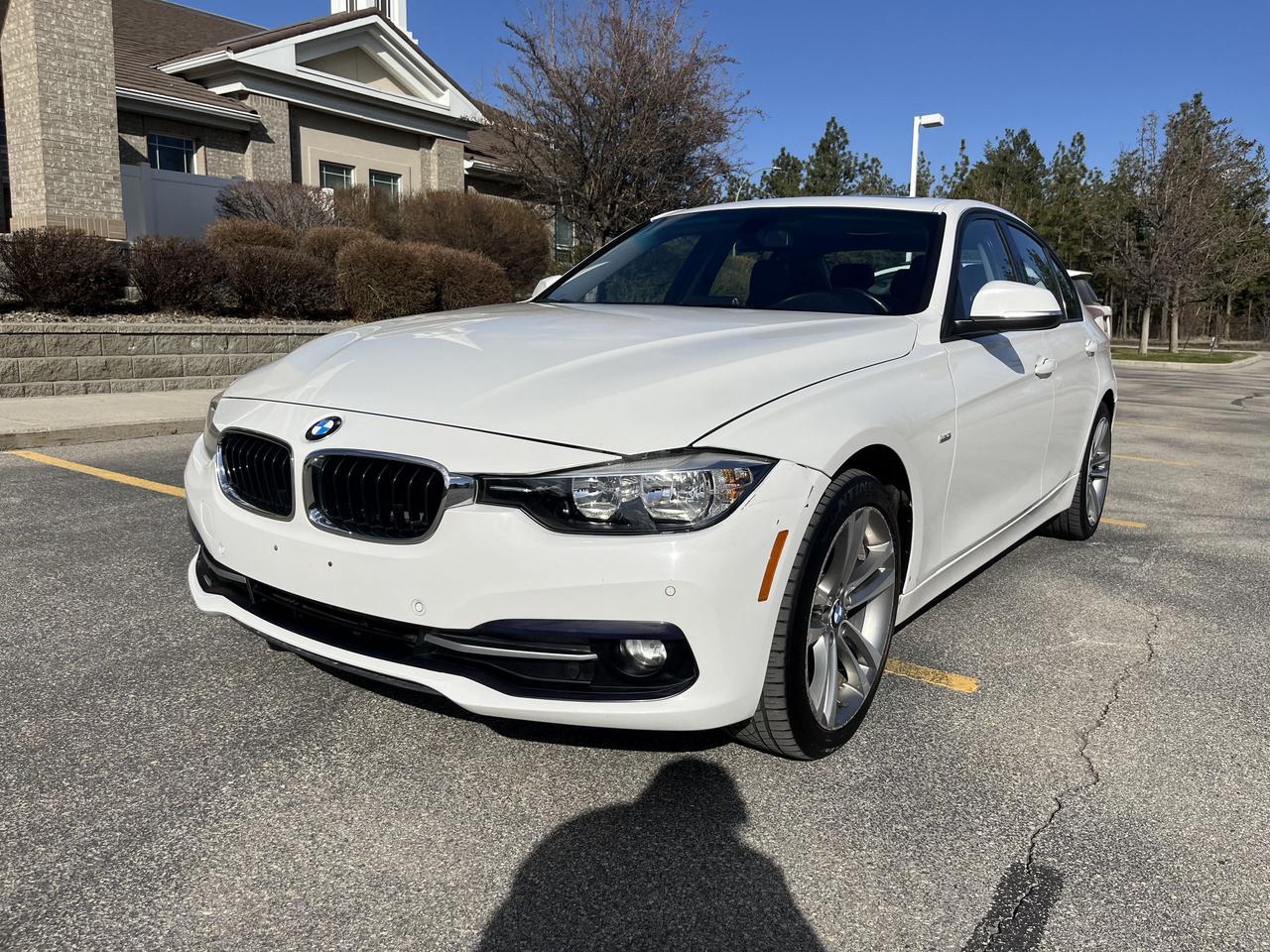 2016 BMW 3 Series 320i xDrive Sedan