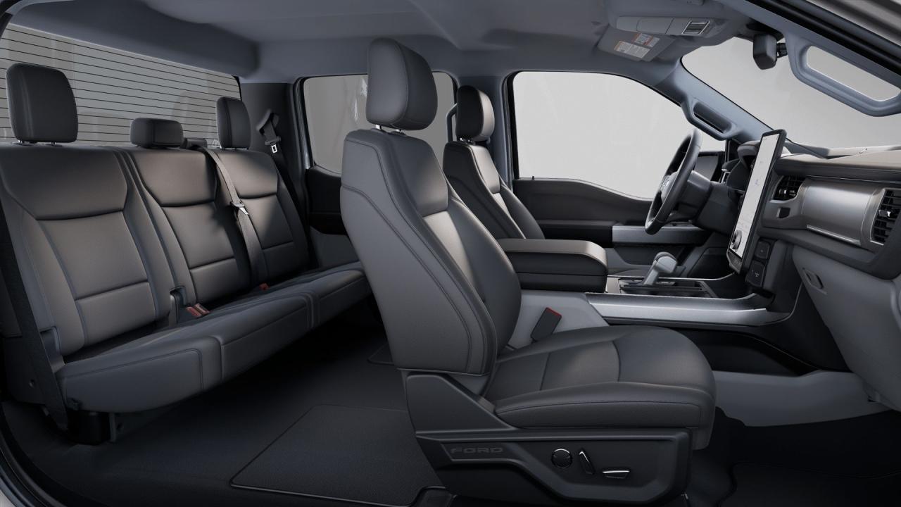2025 Ford F-150 4x4 Supercrew-145 Photo5