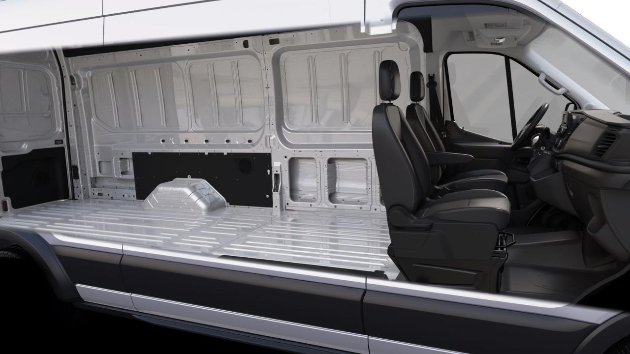 2025 Ford Transit 350 HR CARGO Photo5