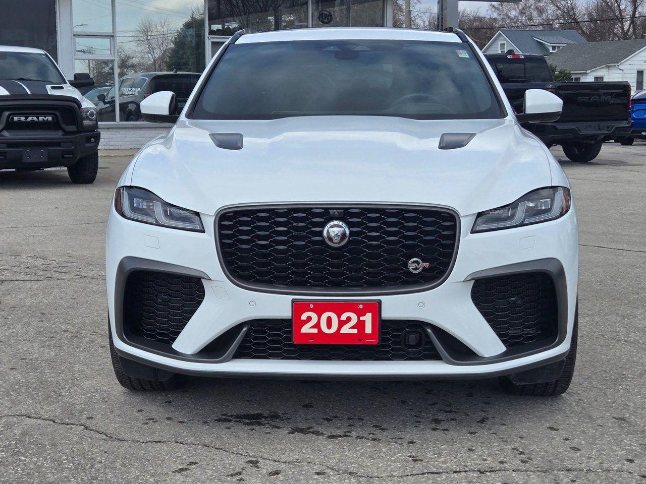 2021 Jaguar F-PACE P550 SVR - Photo #2
