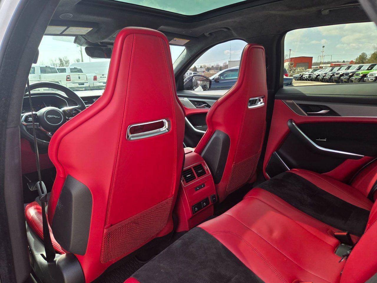 2021 Jaguar F-PACE P550 SVR - Photo #24