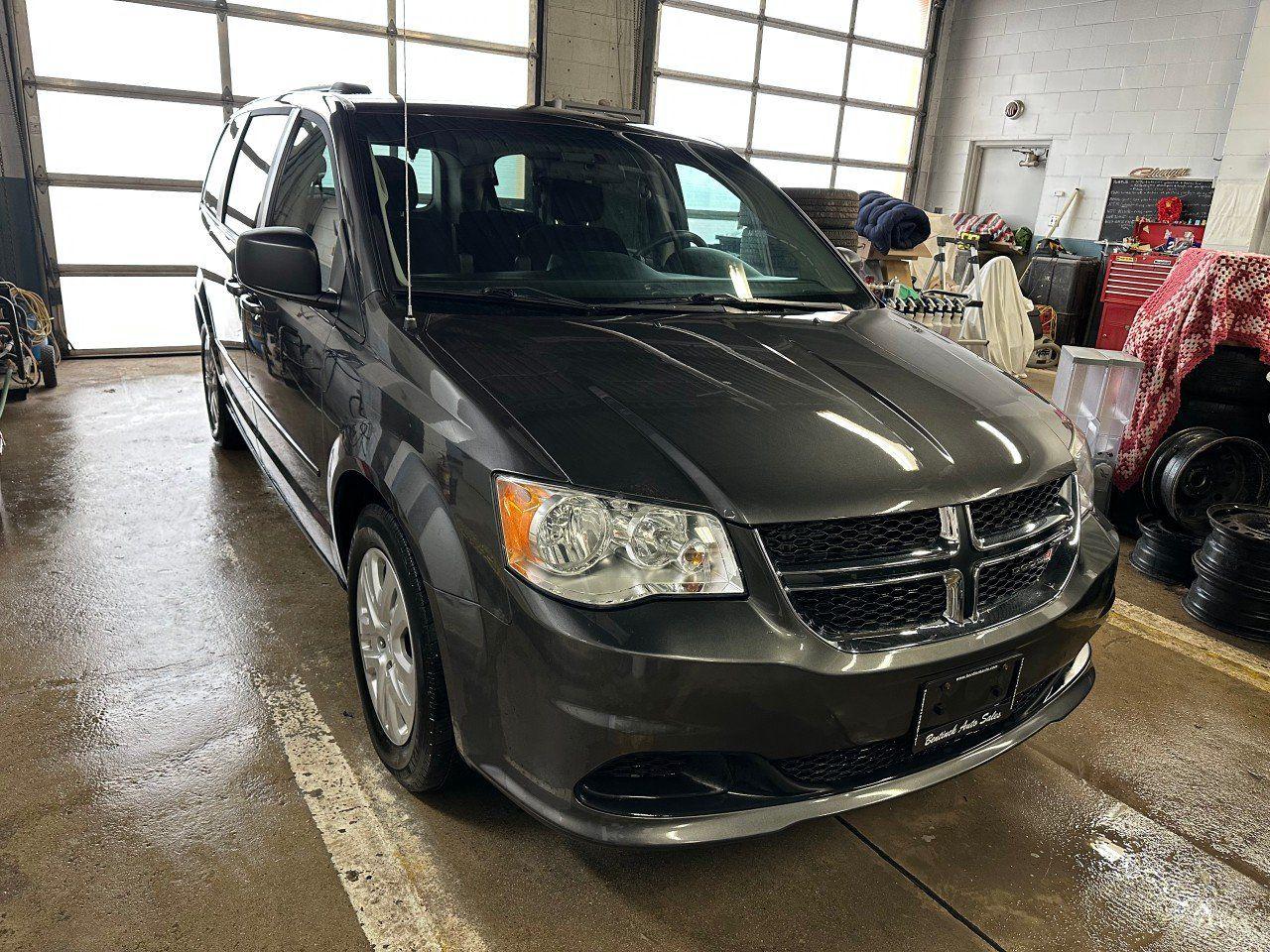Used 2015 Dodge Grand Caravan SXT 4dr Wgn SXT for sale in Walkerton, ON