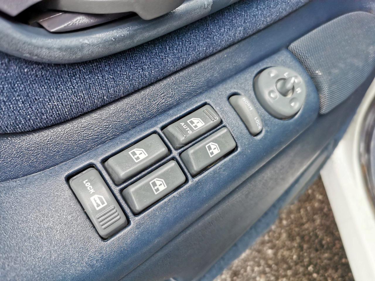 12371673