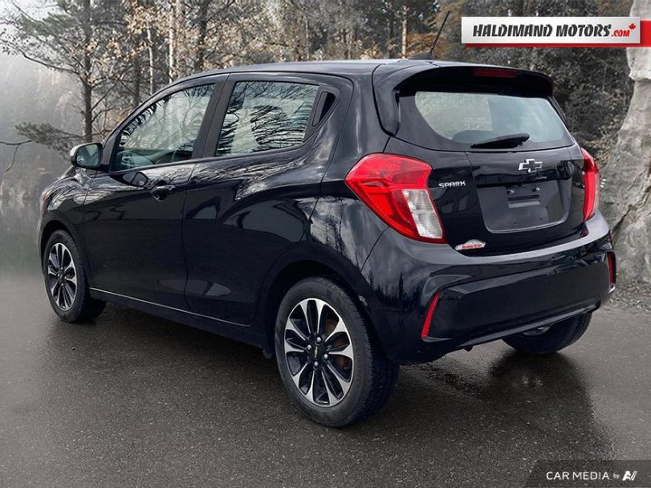 2021 Chevrolet Spark 1LT FWD Photo2