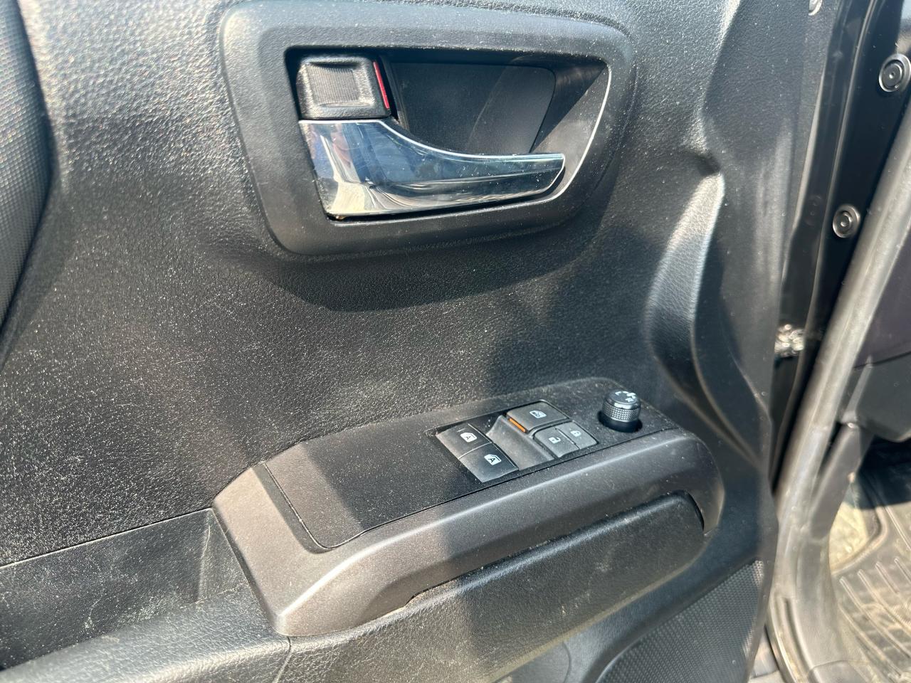 2022 Toyota Tacoma TRD Off Road Photo