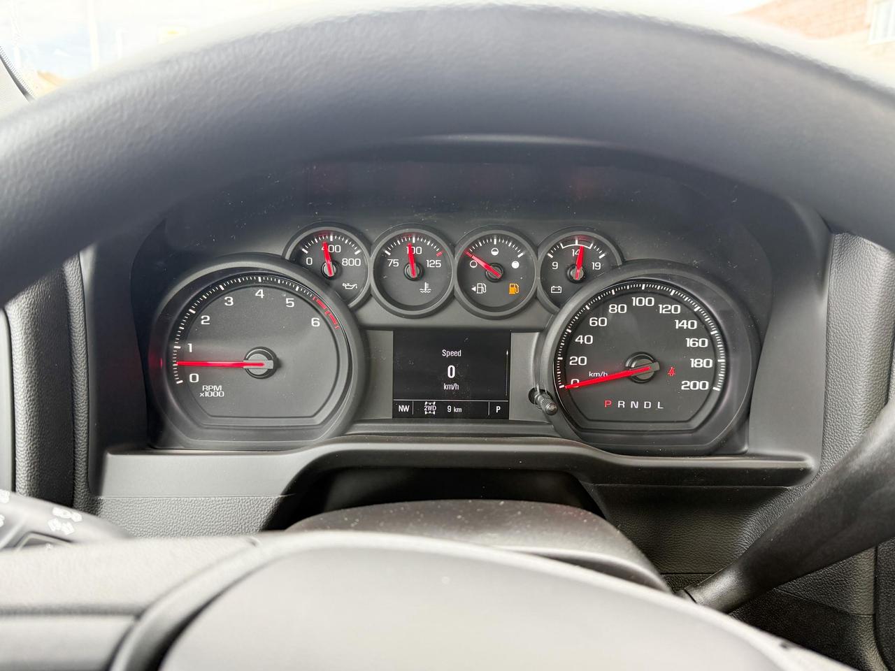 2025 GMC Sierra 2500 HD Pro 6.6L V8 WITH REMOTE ENTRY, HITCH GUIDANCE, HD REAR VISION CAMERA, APPLE CARPLAY AND ANDROID AUTO, SNOW PLOW PREP/CAMPER PACKAGE Photo
