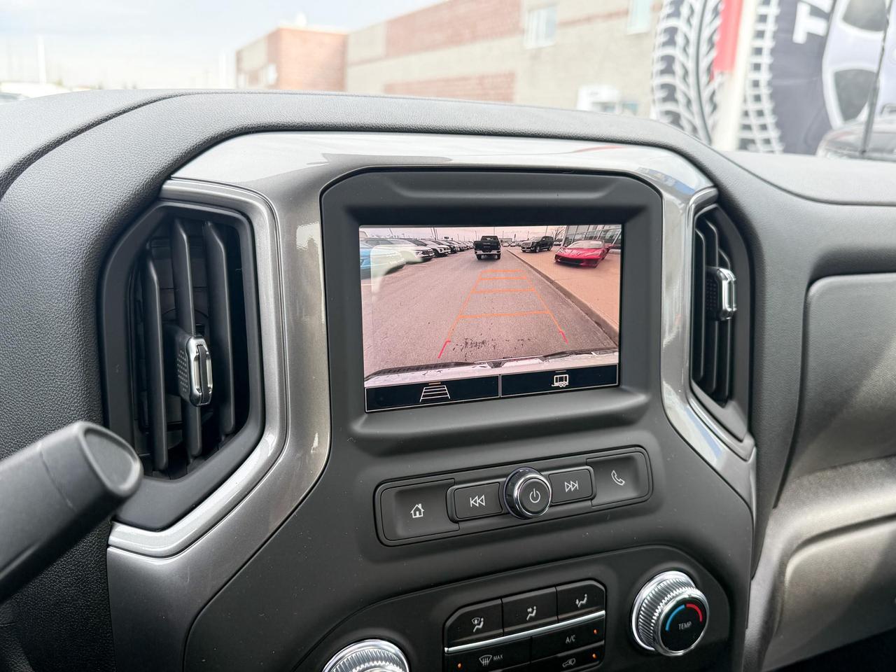2025 GMC Sierra 2500 HD Pro 6.6L V8 WITH REMOTE ENTRY, HITCH GUIDANCE, HD REAR VISION CAMERA, APPLE CARPLAY AND ANDROID AUTO, SNOW PLOW PREP/CAMPER PACKAGE Photo