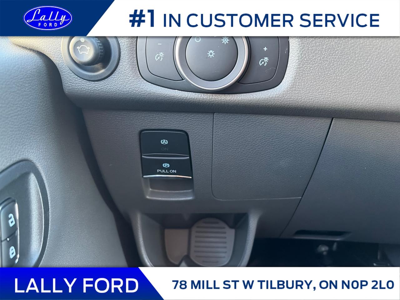 2025 Ford Transit 150  Photo