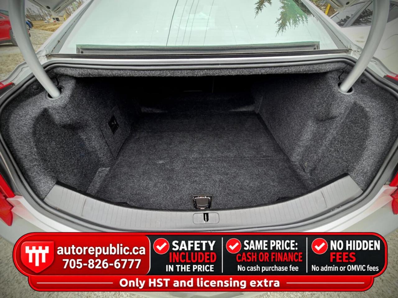 2013 Cadillac XTS Premium AWD Certified Loaded Photo