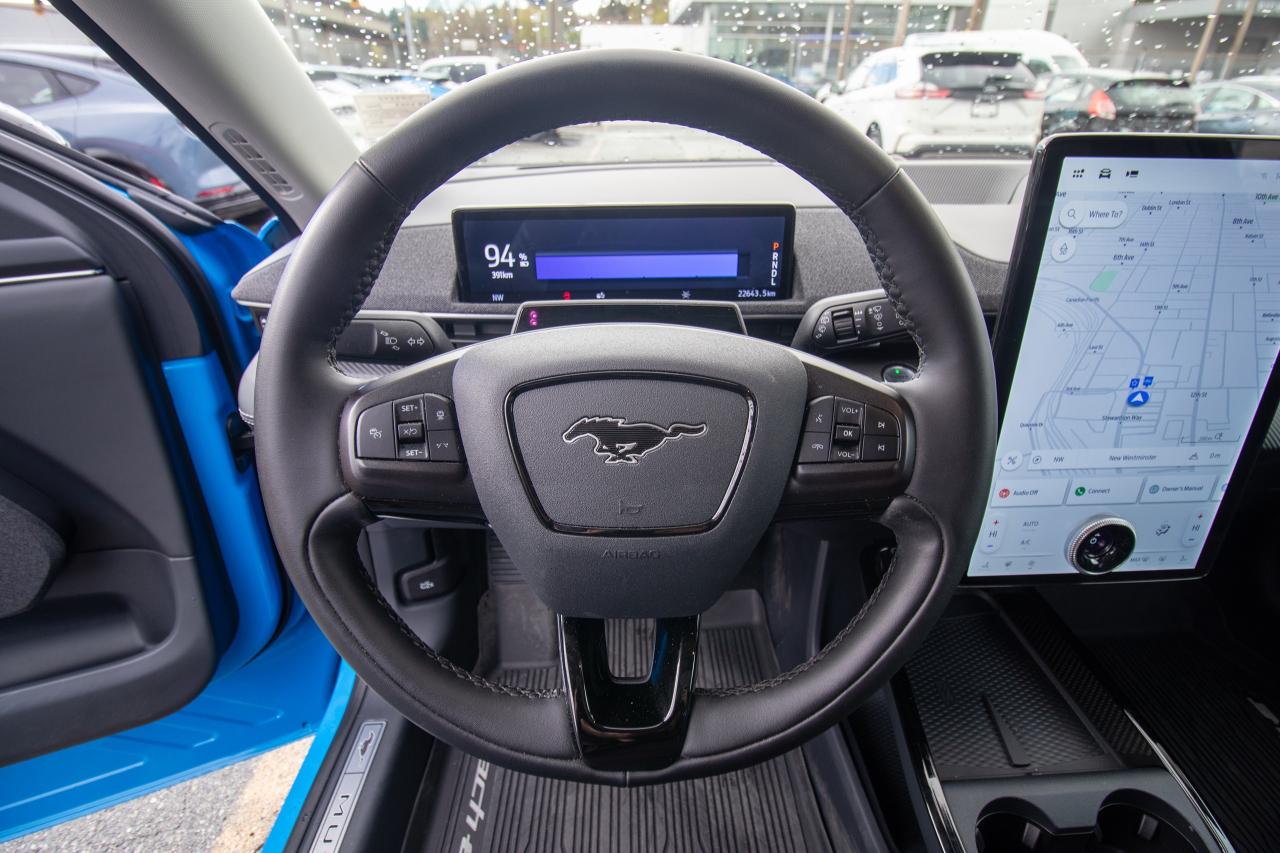 2023 Ford Mustang Mach-E Premium AWD Extended Range Photo5