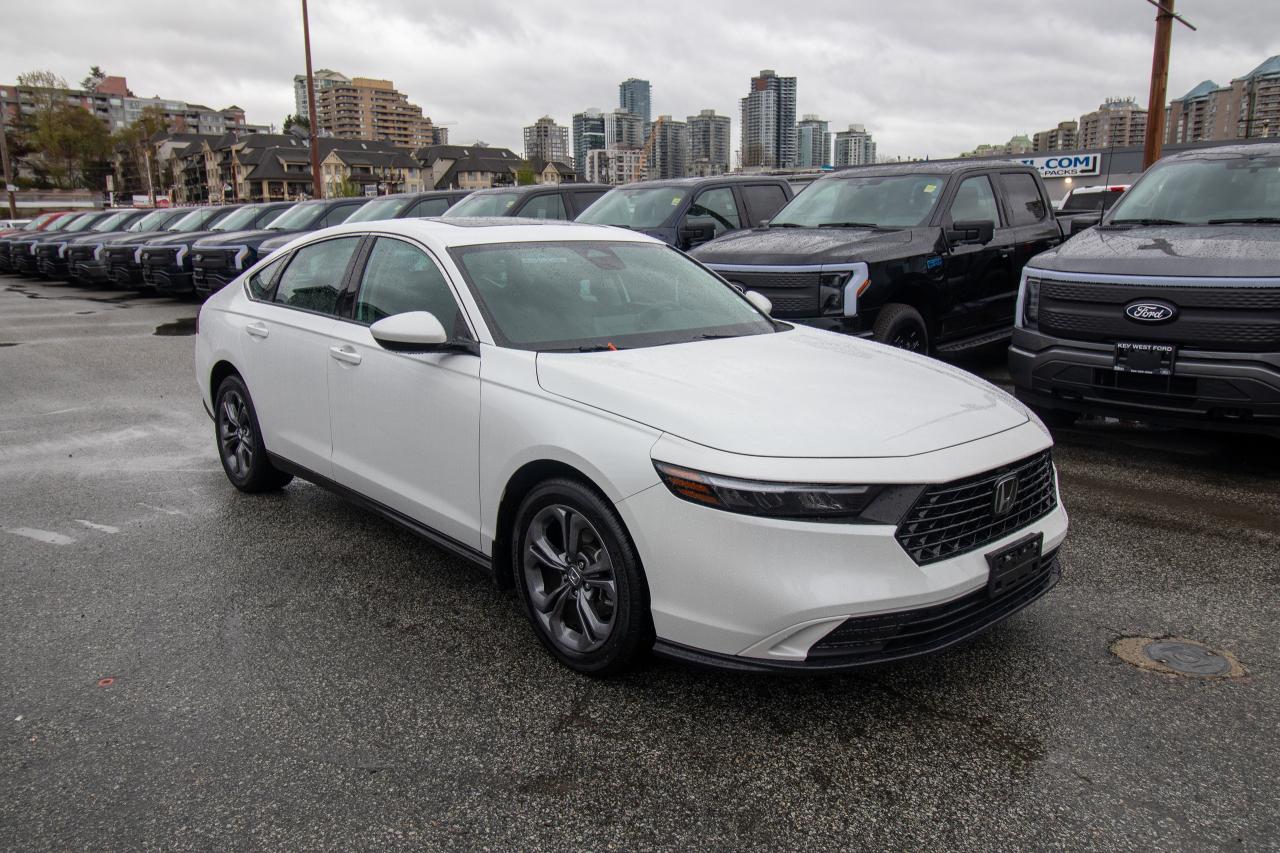 2024 Honda Accord EX Photo5