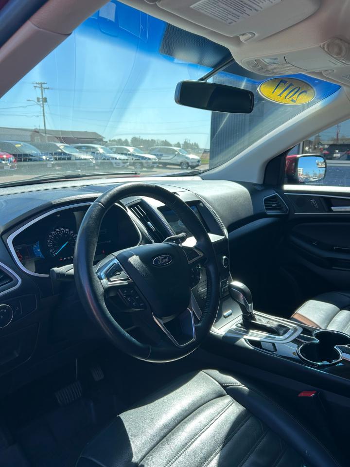 2017 Ford Edge SEL - Photo #7