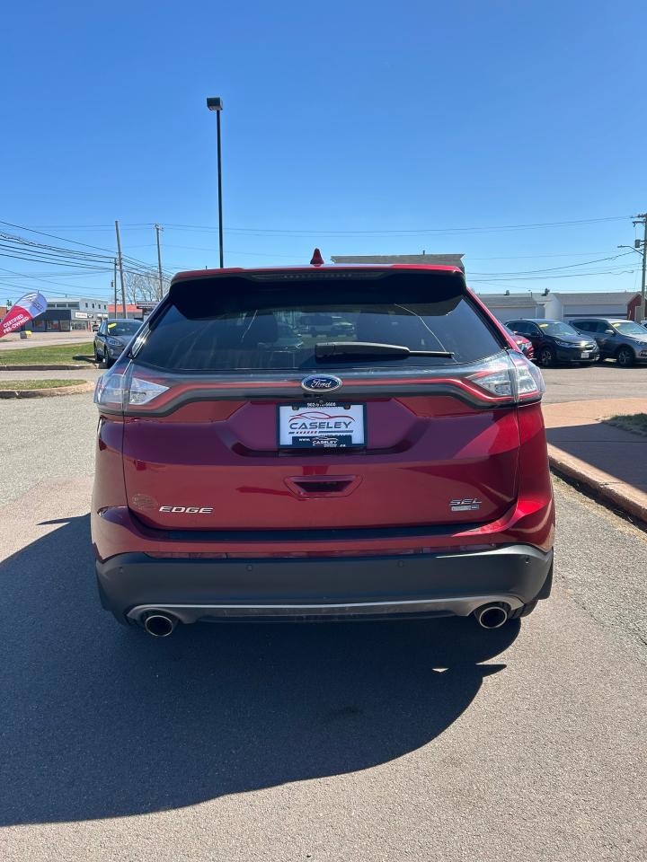 2017 Ford Edge SEL - Photo #5