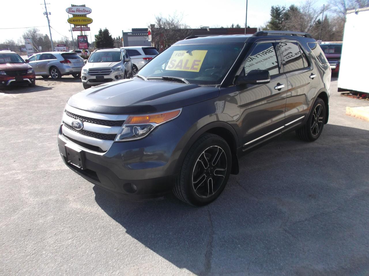 2015 Ford Explorer AWD XLT 3 ROW Photo2
