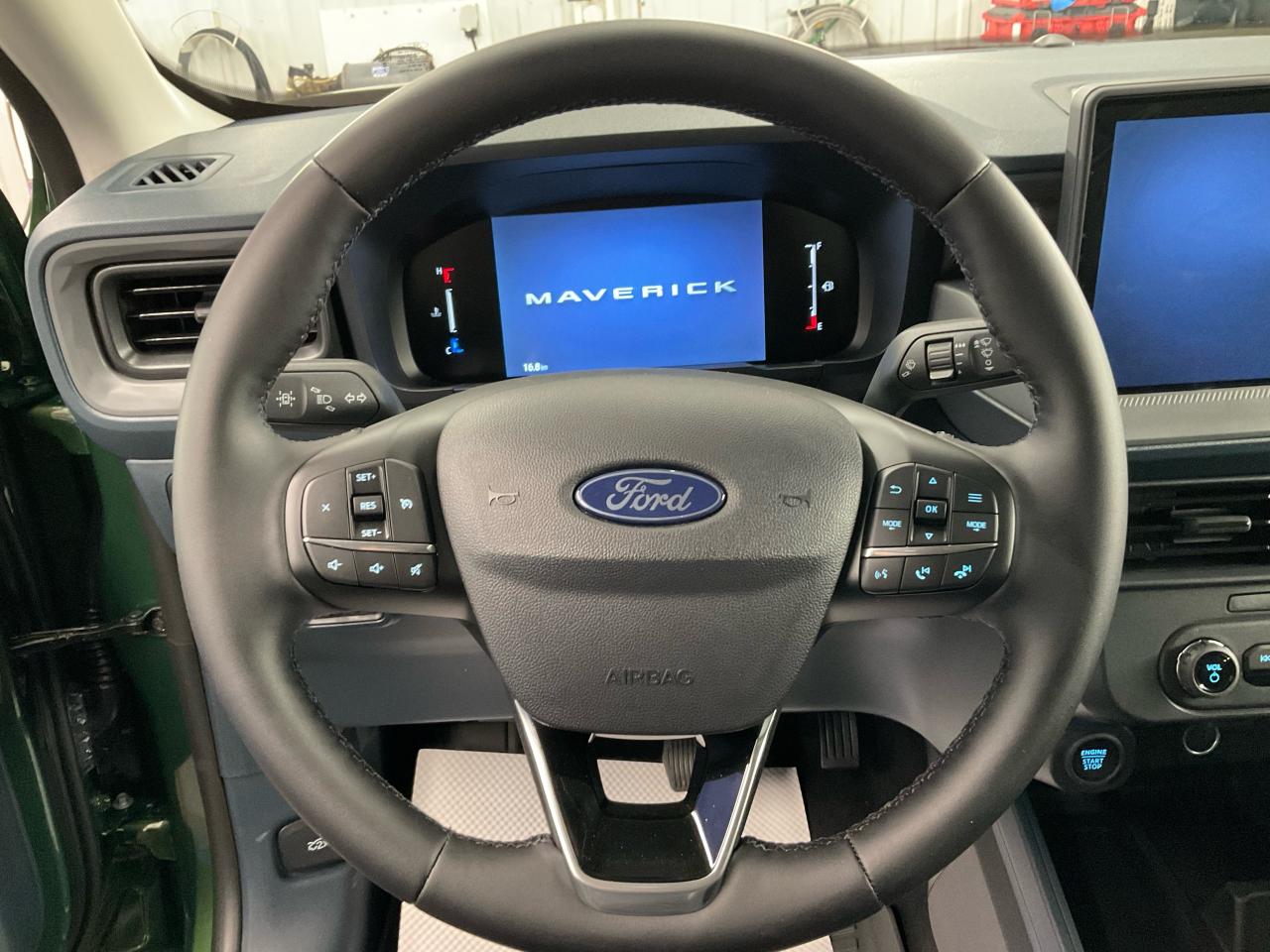2025 Ford Maverick XLT Photo5