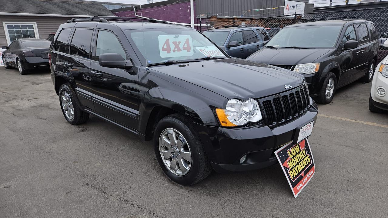 2008 Jeep Grand Cherokee 4WD 4Dr Laredo Photo