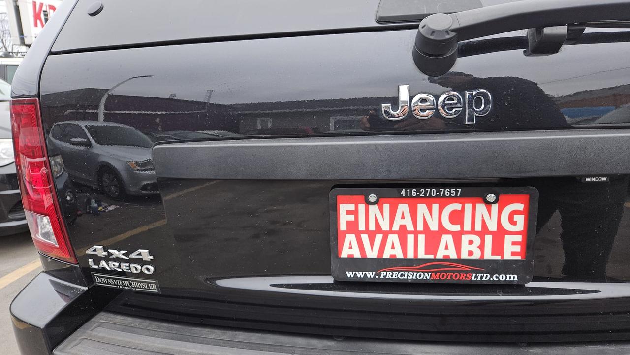 2008 Jeep Grand Cherokee 4WD 4Dr Laredo Photo