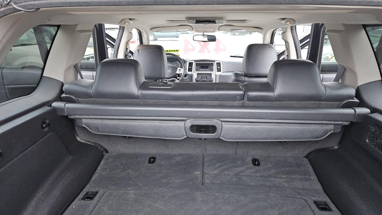 2008 Jeep Grand Cherokee 4WD 4Dr Laredo Photo