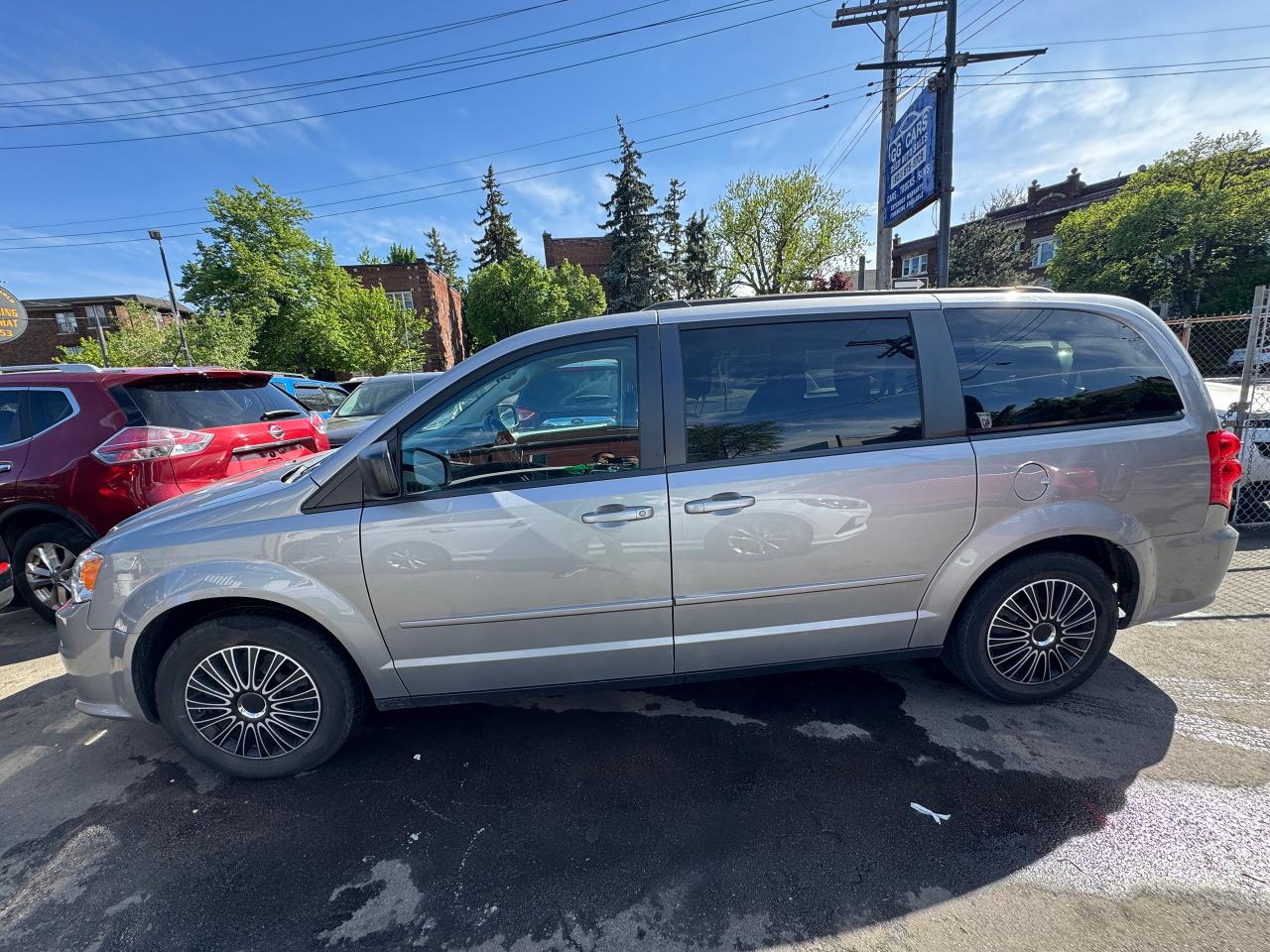 2015 Dodge Grand Caravan SXT - Photo #8