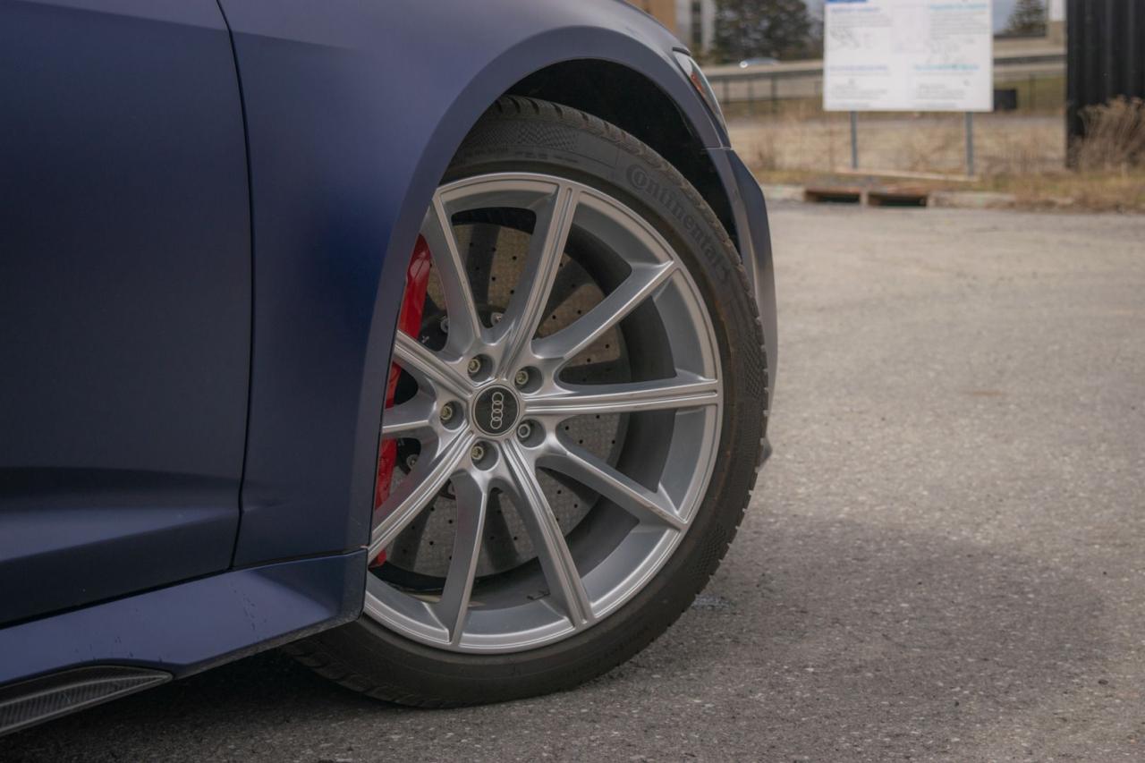 2021 Audi RS 6 Avant quattro Dynamic, Carbon Optics, Exclusive Matte - Photo #6