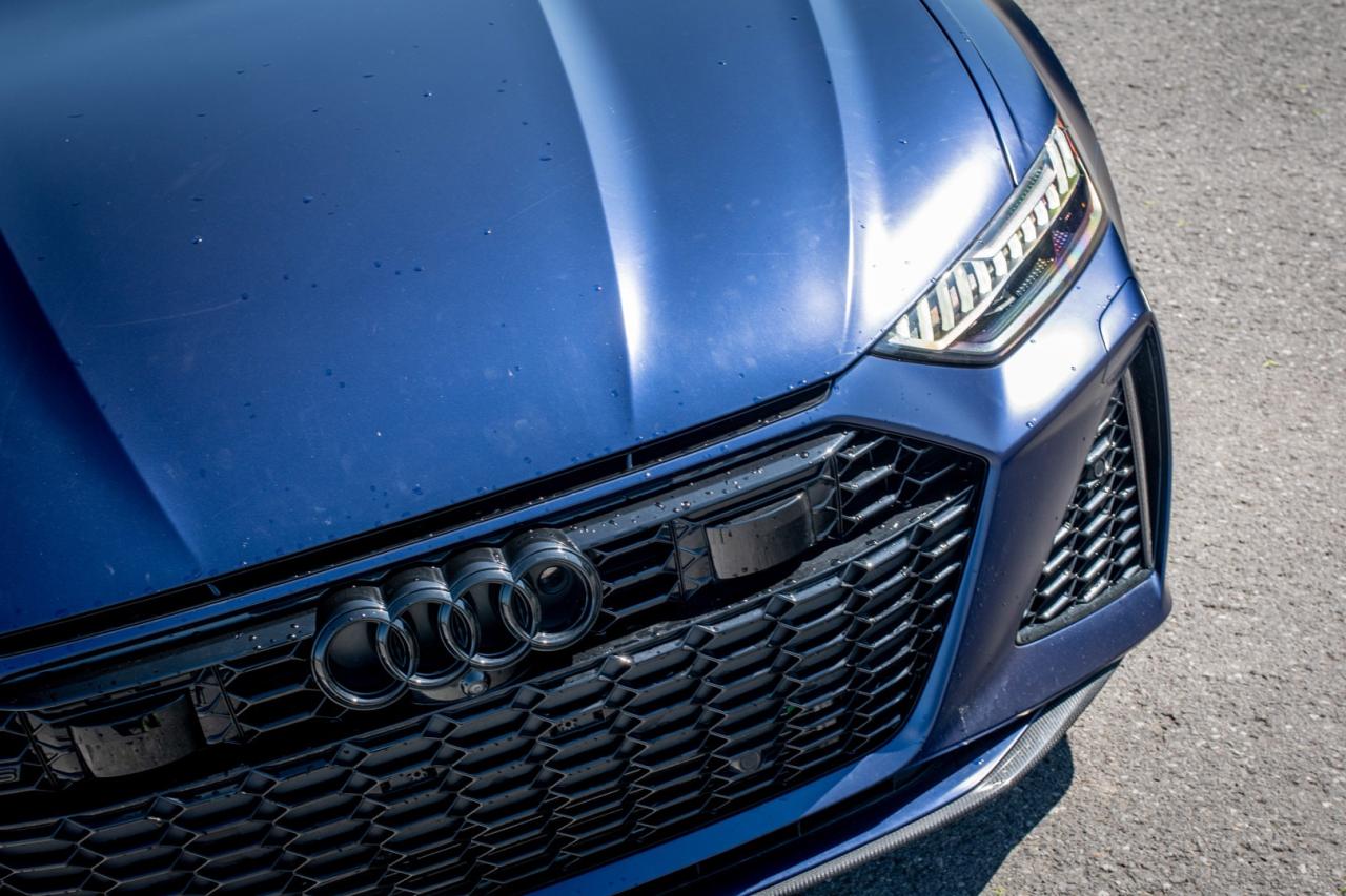 2021 Audi RS 6 Avant quattro Dynamic, Carbon Optics, Exclusive Matte - Photo #8