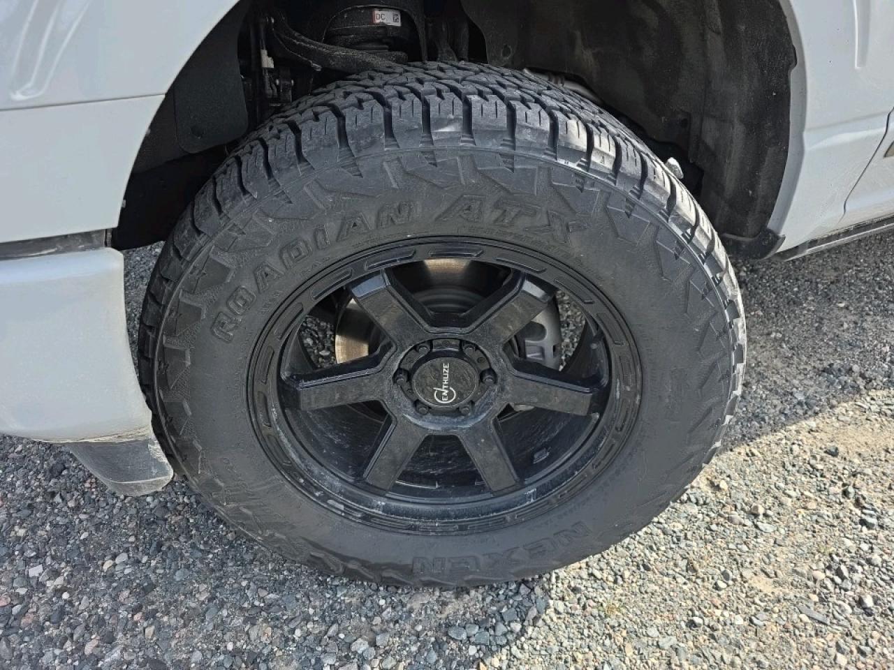 2024 Ford F-150 Platinum HYBRID POWERBOOST Photo