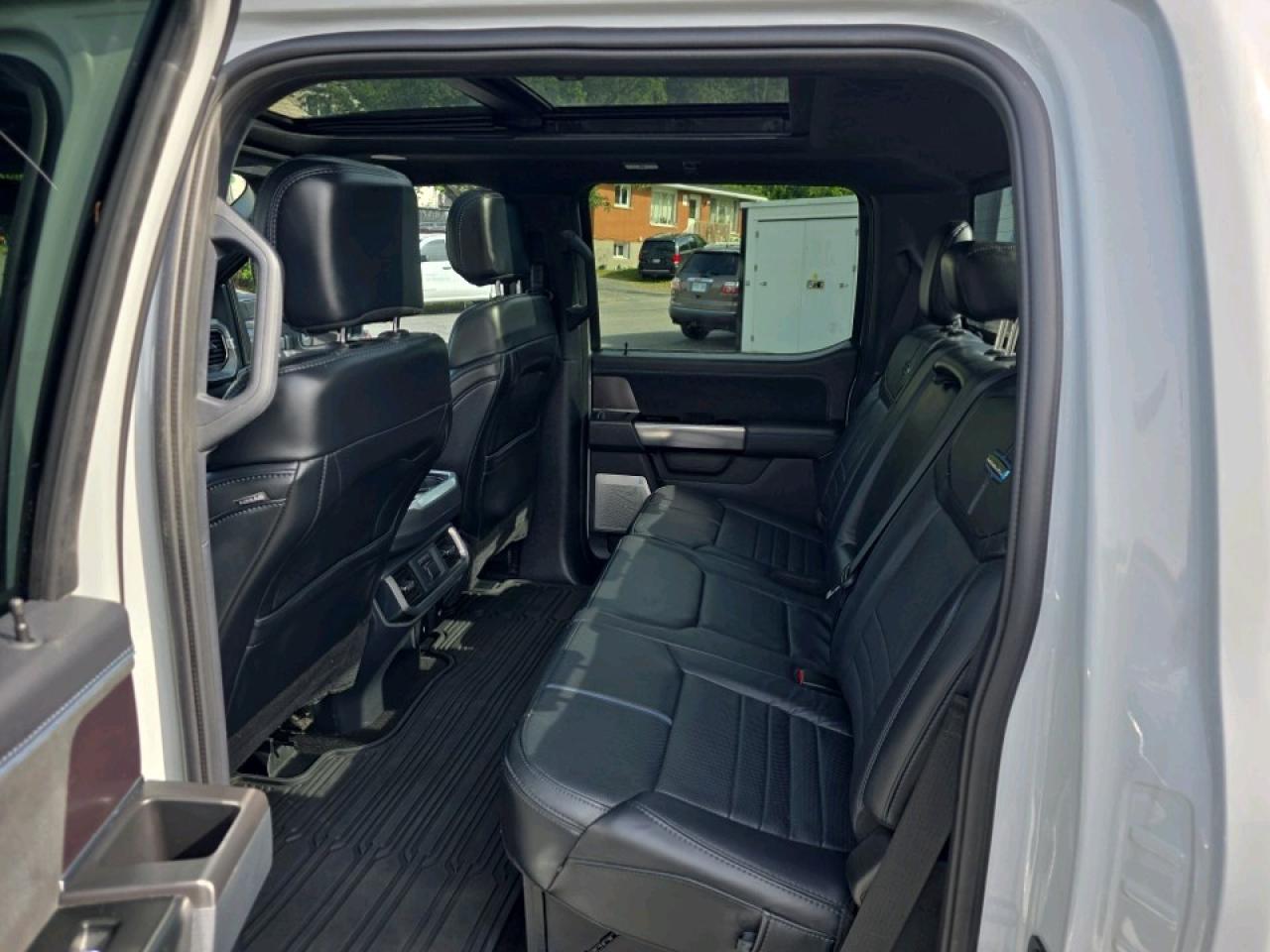 2024 Ford F-150 Platinum HYBRID POWERBOOST Photo