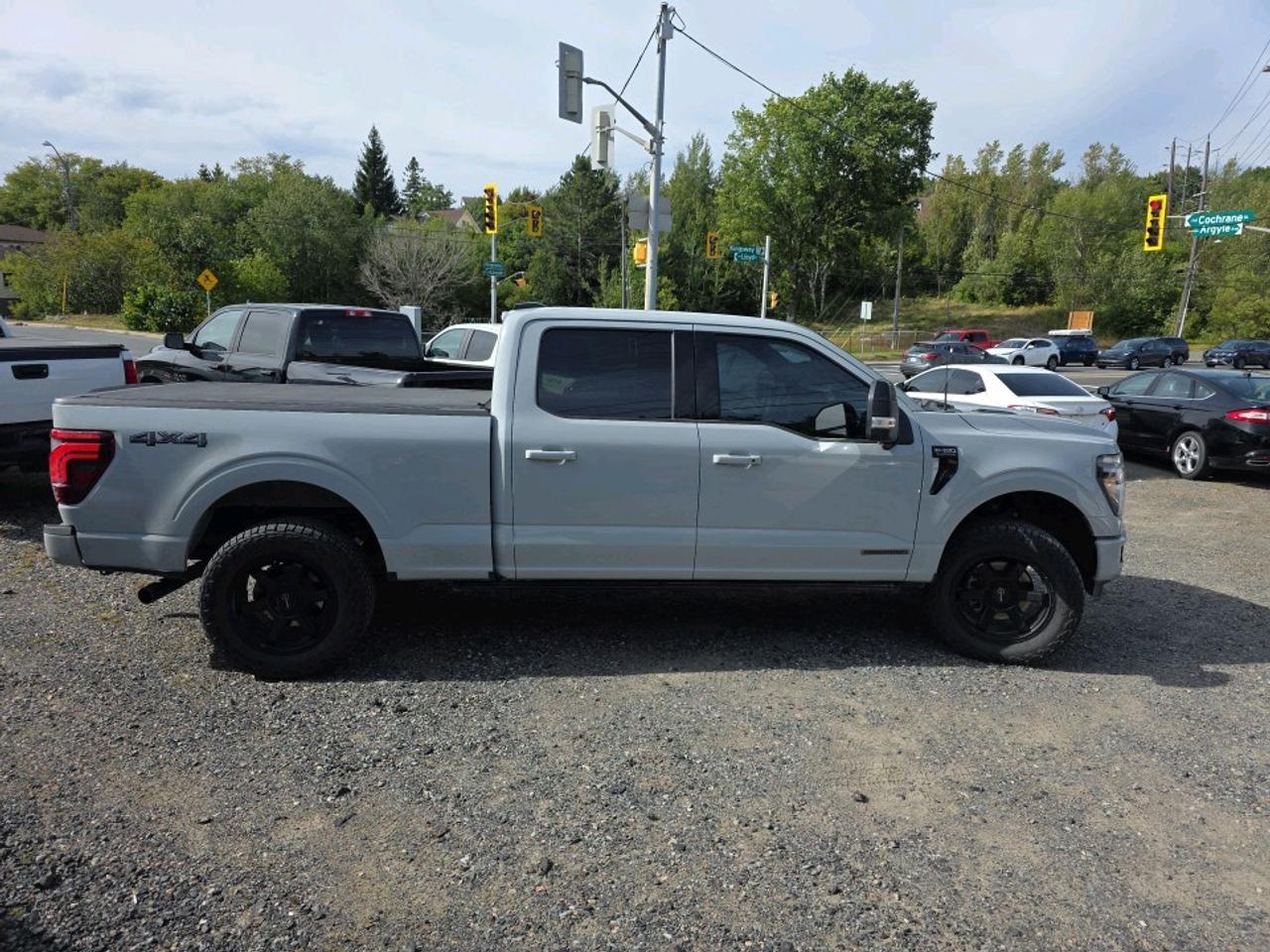 2024 Ford F-150 Platinum HYBRID POWERBOOST Photo