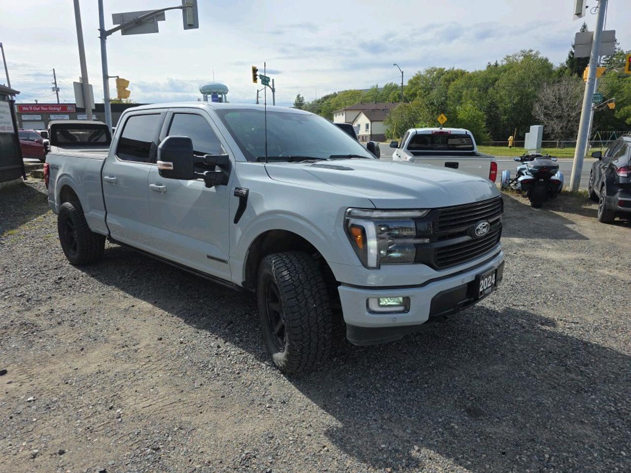 2024 Ford F-150 Platinum HYBRID POWERBOOST Photo