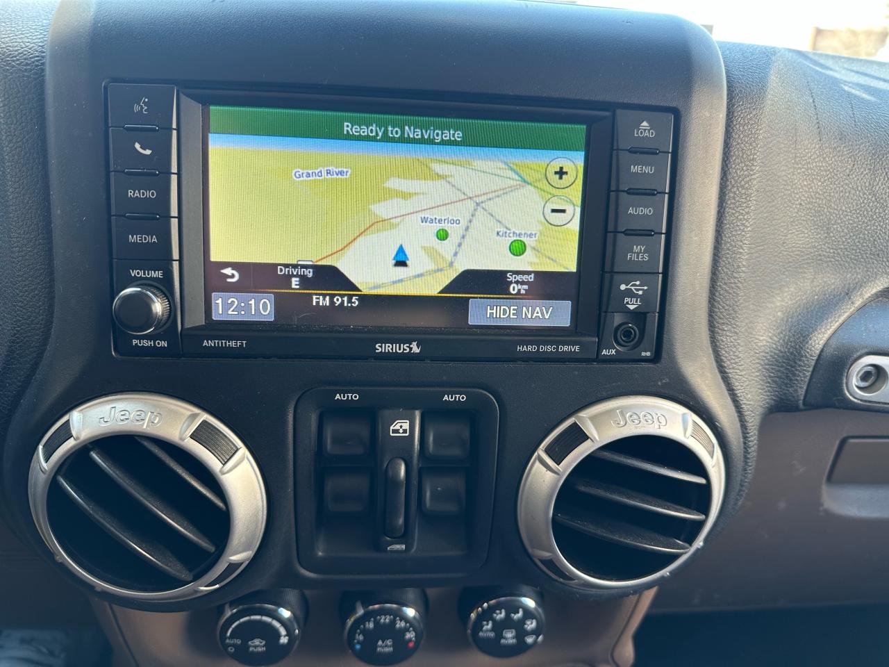 2015 Jeep Wrangler 4WD Sahara Unlimited - Photo #11