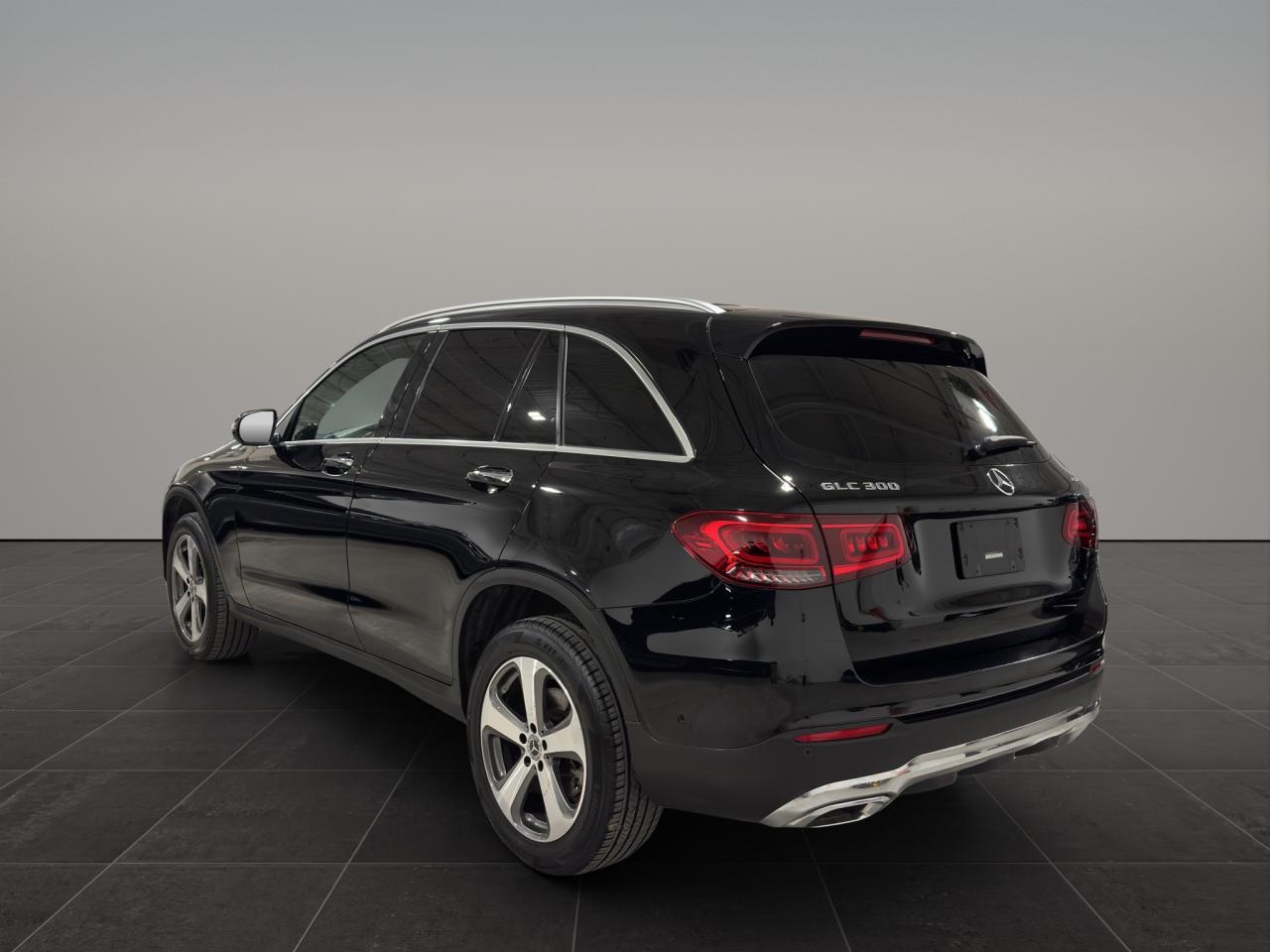 2021 Mercedes-Benz GLC 300 GLC300 4MATIC - Photo #8
