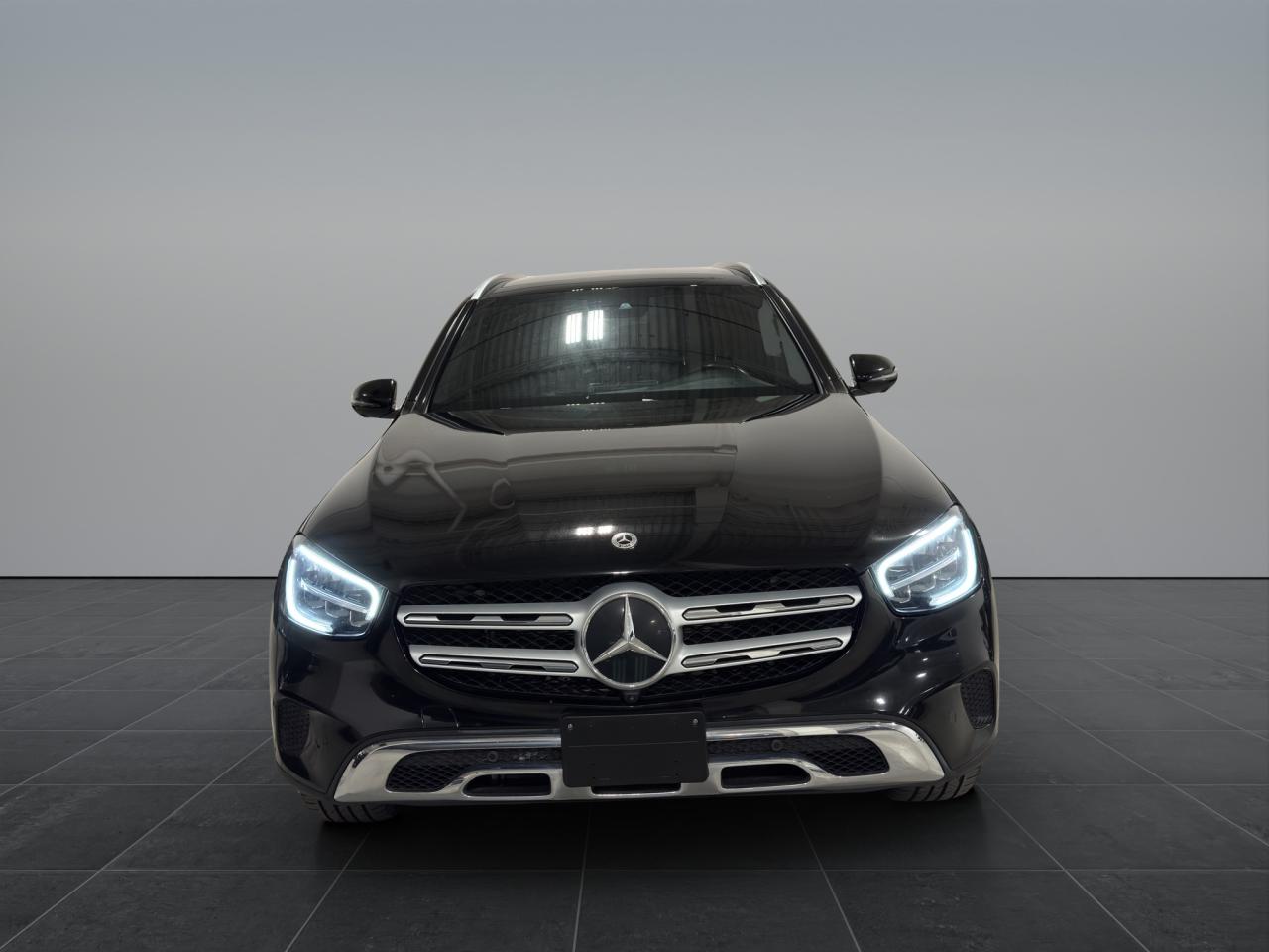 2021 Mercedes-Benz GLC 300 GLC300 4MATIC - Photo #2