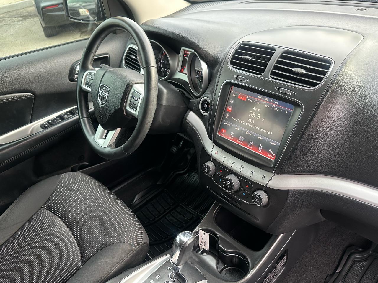 2015 Dodge Journey SXT - Photo #19