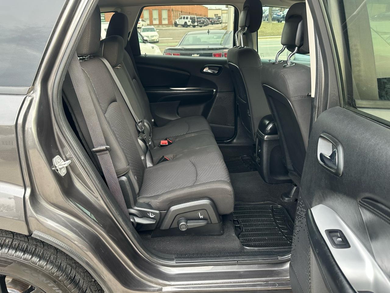 2015 Dodge Journey SXT - Photo #16