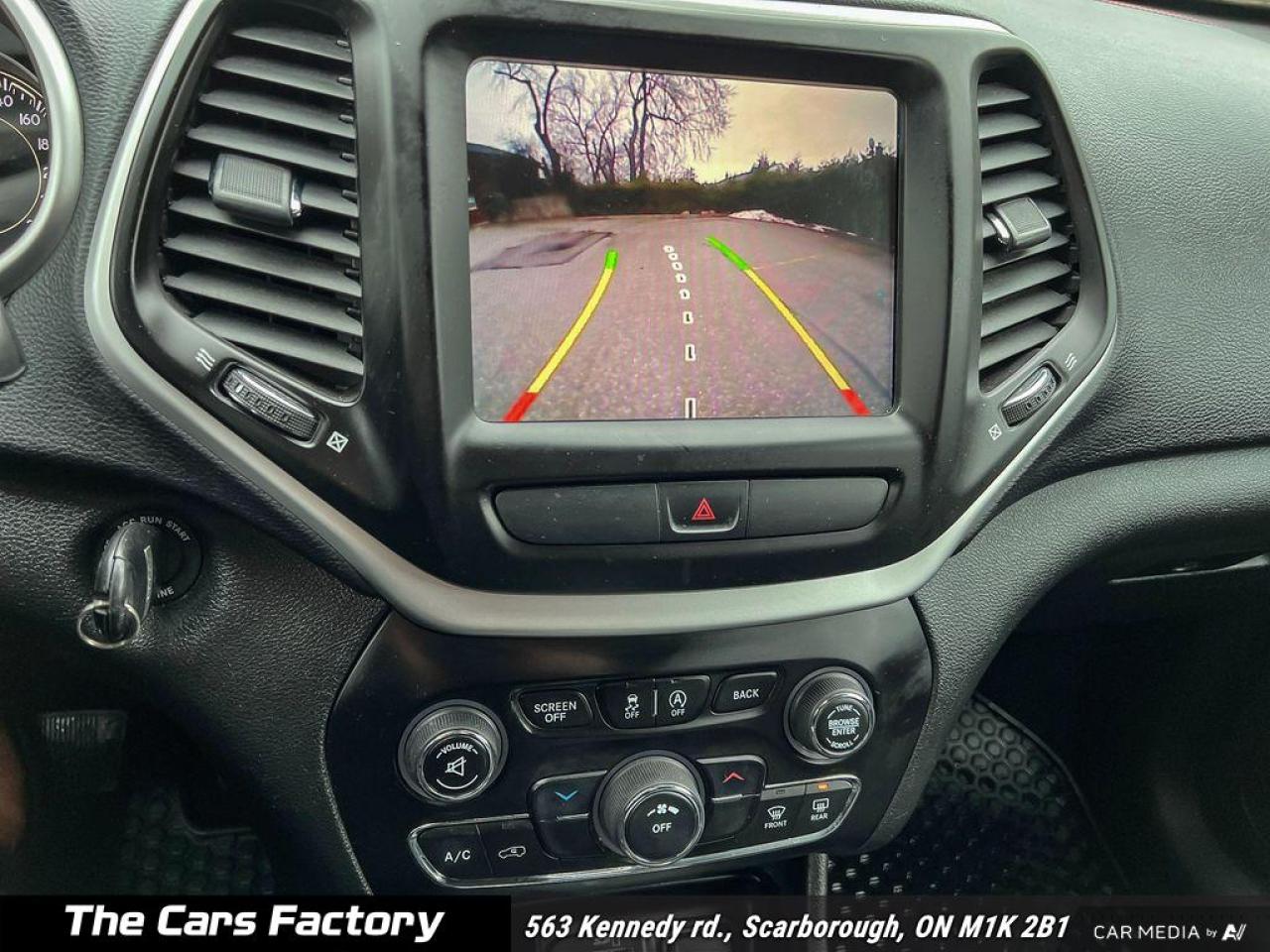 2015 Jeep Cherokee 4WD 4dr Trailhawk - Photo #19
