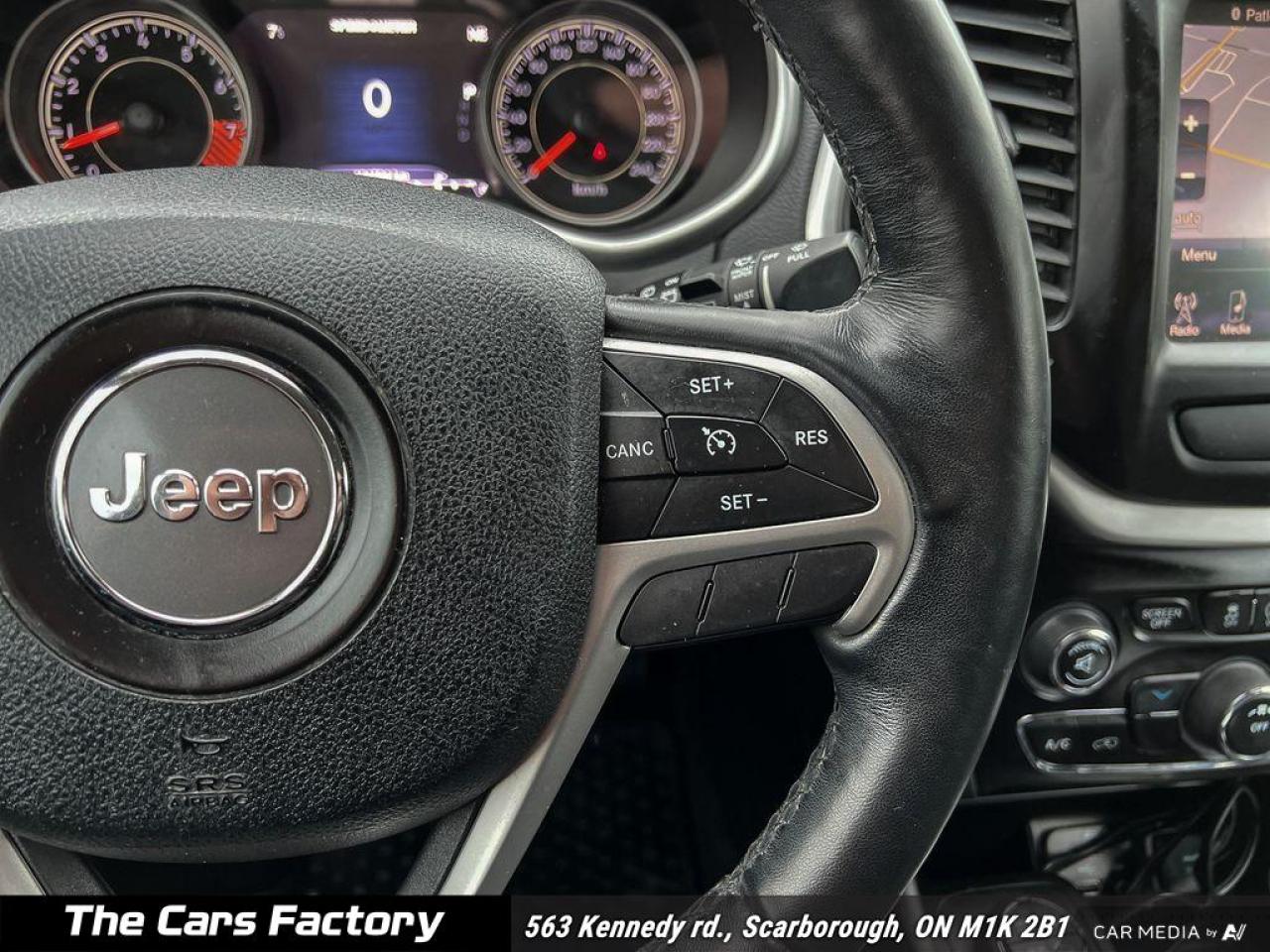 2015 Jeep Cherokee 4WD 4dr Trailhawk - Photo #15