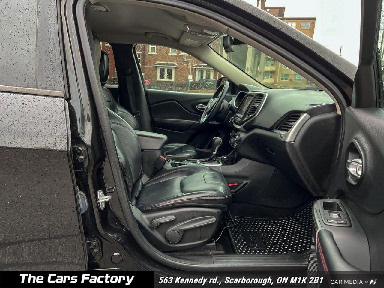 2015 Jeep Cherokee 4WD 4dr Trailhawk - Photo #22
