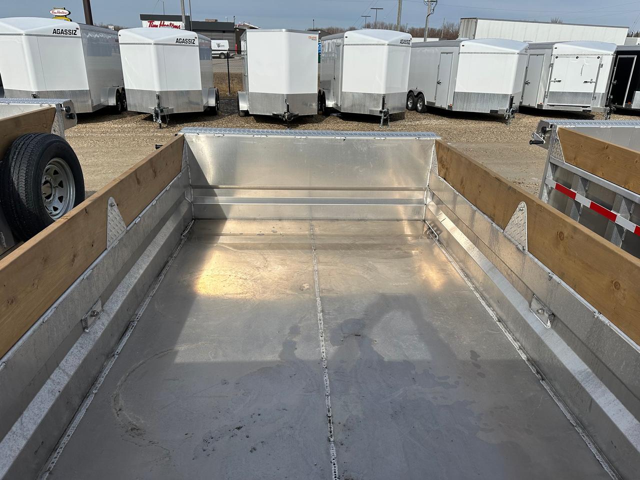 2025 Nordtek Dump 75" x 10' Nordtek Dump Trailer Photo5